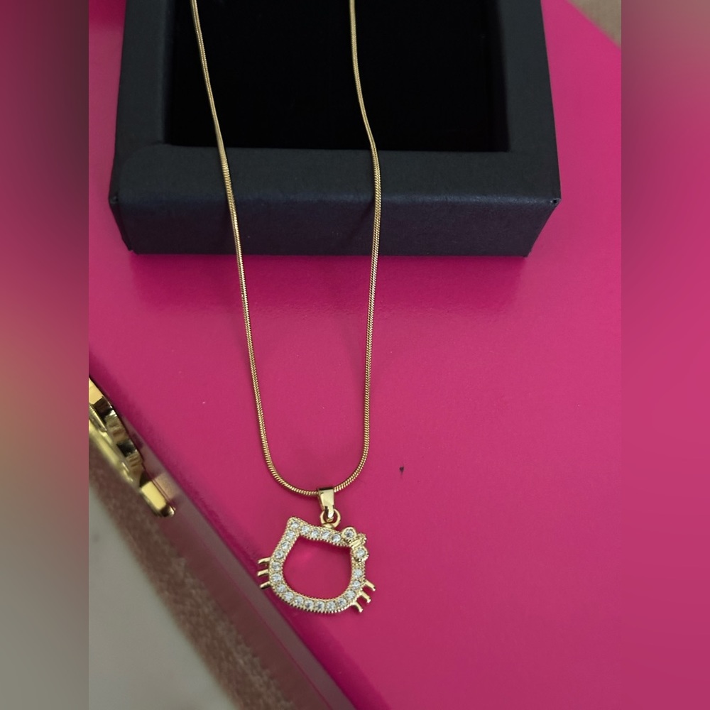 Hello Kitty Necklace
